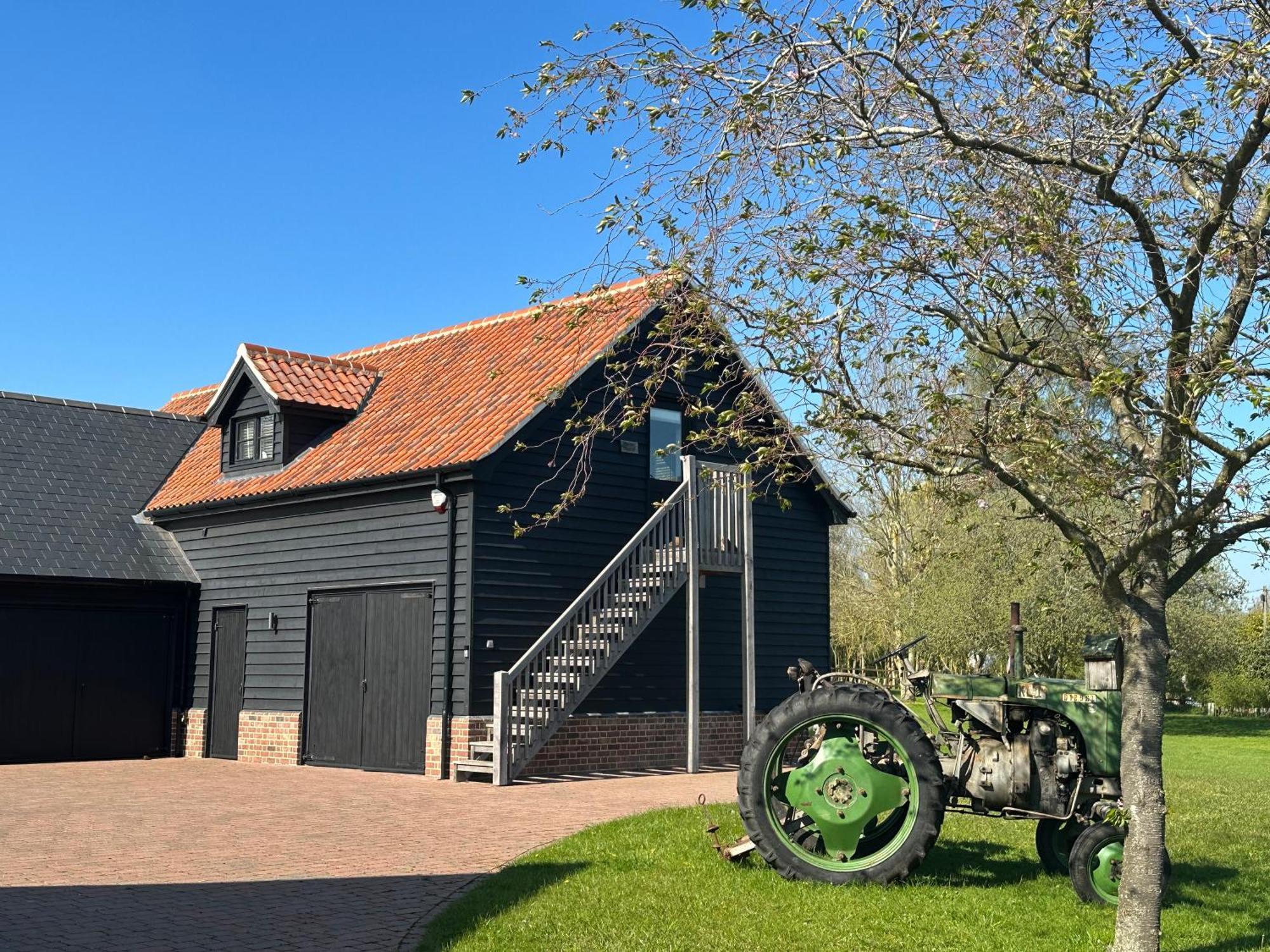 The Old Piggery, Cart Lodge In Newbourne Экстерьер фото